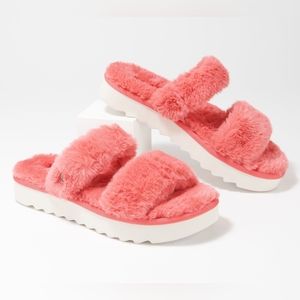 Uggs Koolaburra Size 8 Pink Fur Slipper ❄️❄️❄️❄️